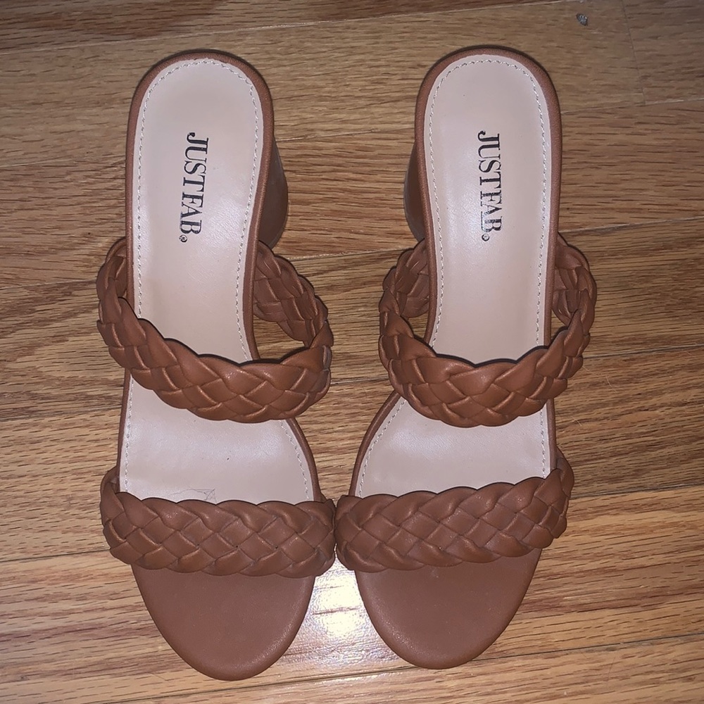NWOT JustFab Braided Heeled Sandals